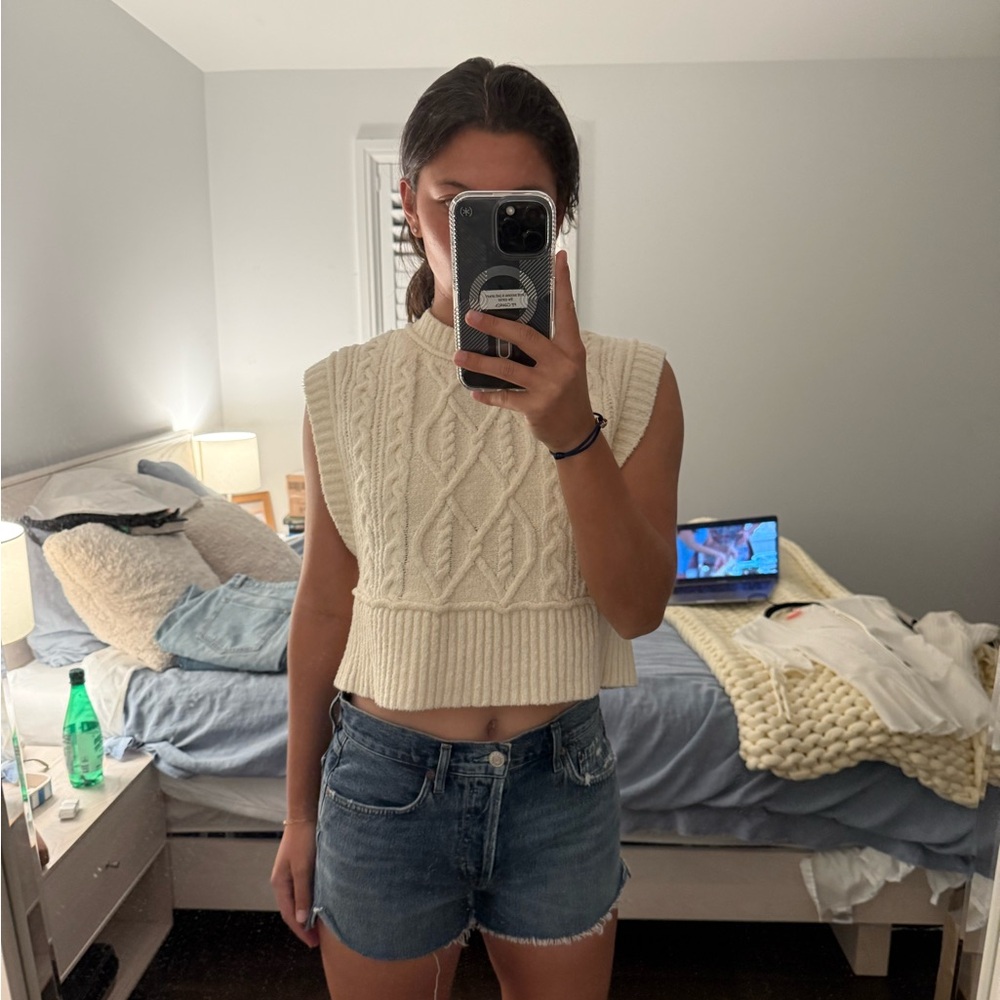 Agolde Jean Shorts size 26 Parker